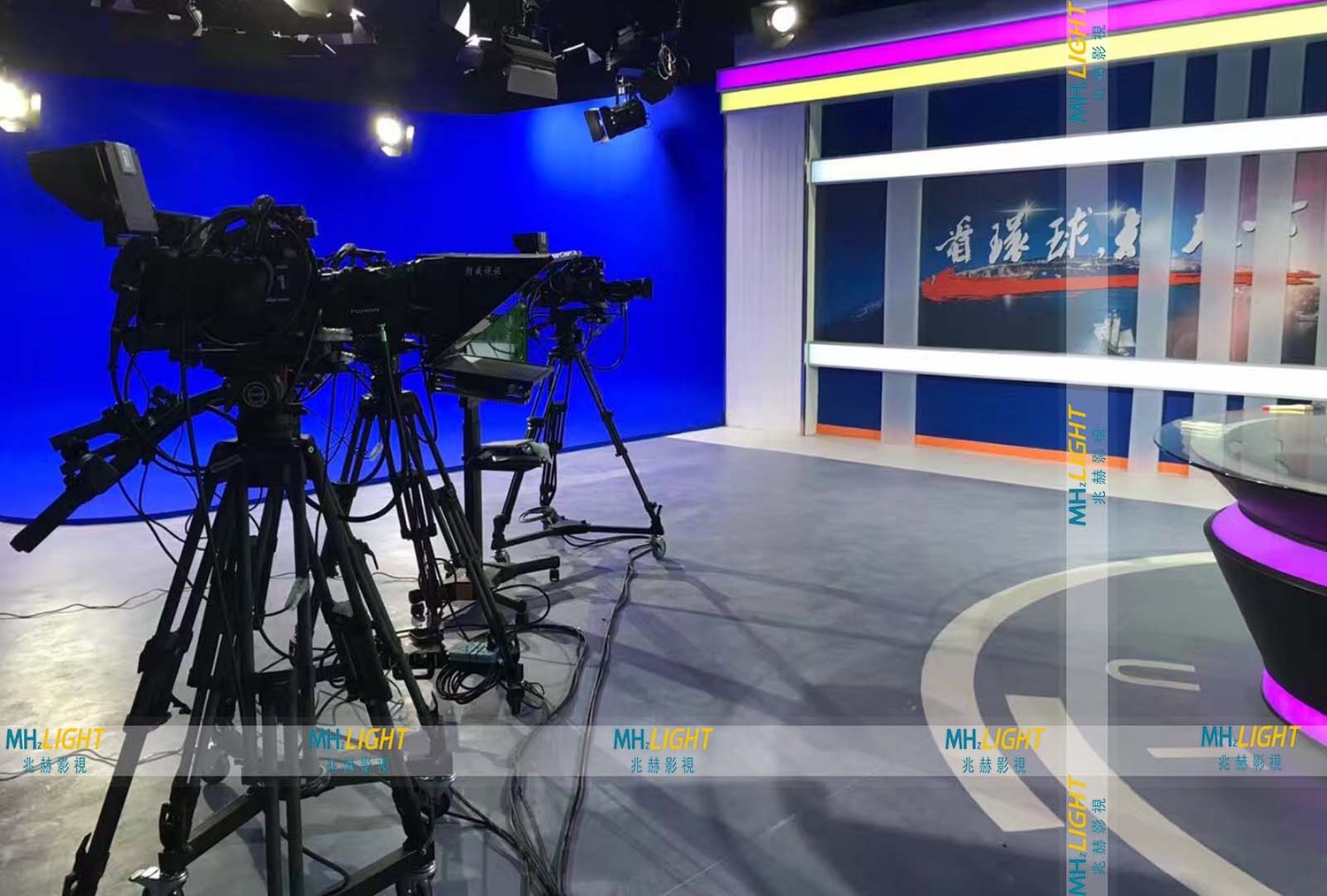 以确保舞台布局和效果能够吸引观众的注意力并增强演出的氛围