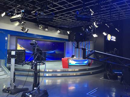 观众们纷纷在社交媒体上分享他们的观看体验和最爱的节目