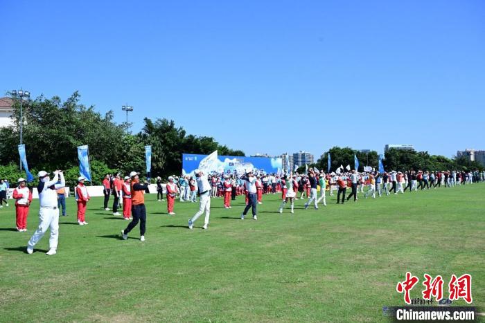 优你东莞老鹰队蝉联全国总冠军 业余高尔夫超级