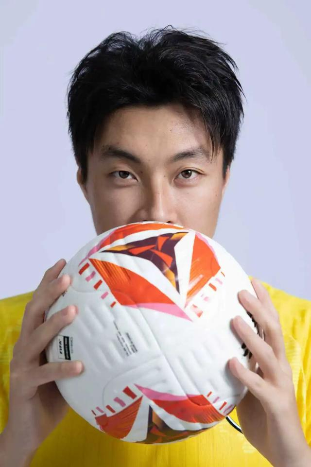 廖均健重返广州足球 助广州豹冲超圆梦