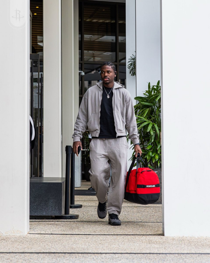 杜兰特爆发火箭力保西部第六