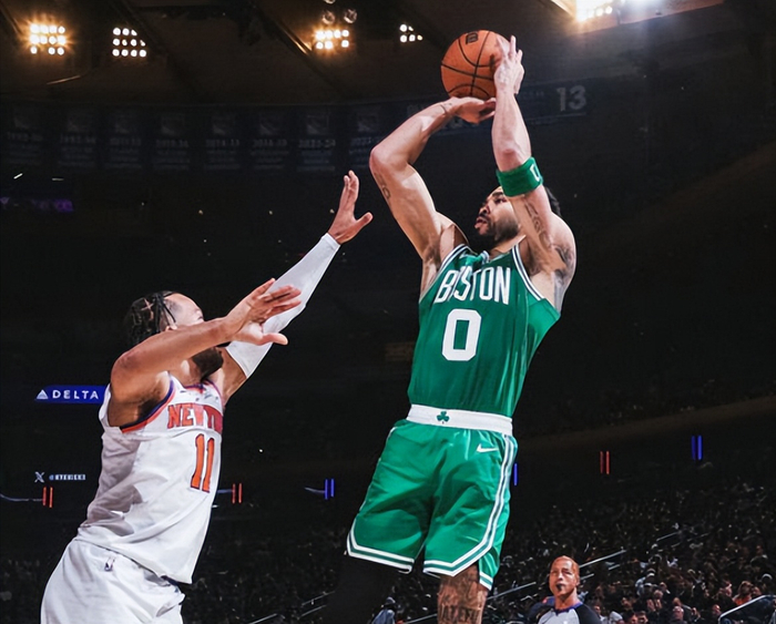 尼克斯逆转凯尔特人终结对手三连胜 塔图姆复出