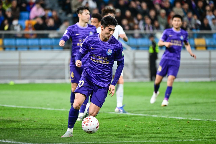 申花3-2逆转津门虎 拉唐梅开二度助球队保级关键